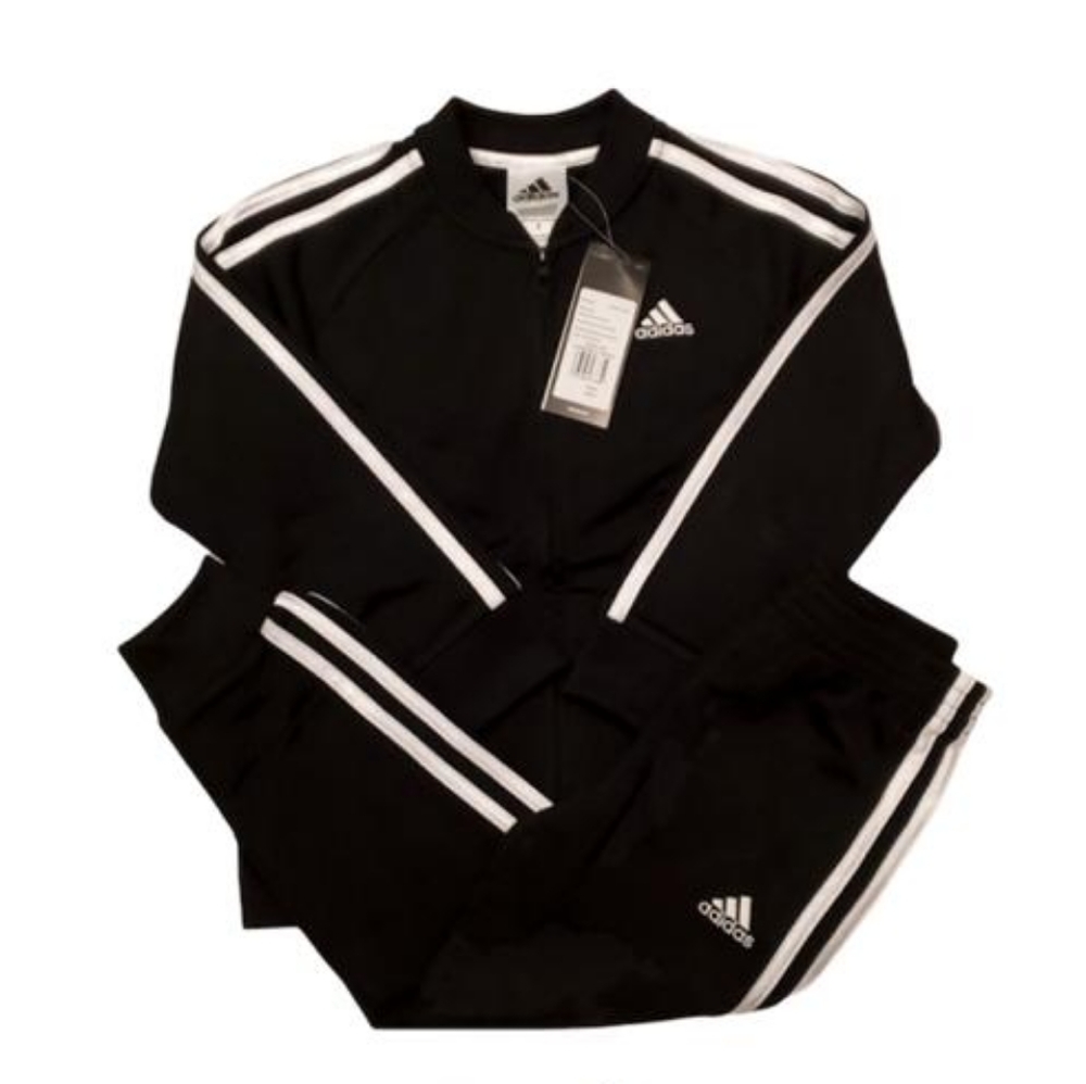 🆕️Adidas track suit - 5T
